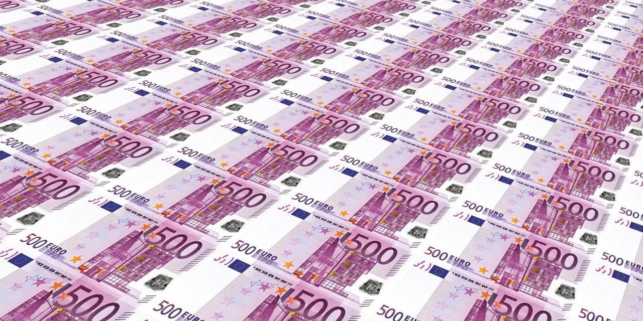 „Szerbiának most nagyon jól jönne a járvány alatt irracionálisan elköltött 2 milliárd euró”