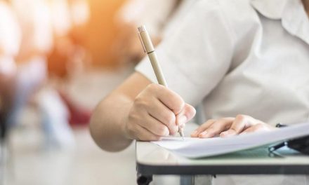 Az állami próbaérettségi két felmérőjét is lemondták, a diákok csak egy tantárgyból írnak tesztet