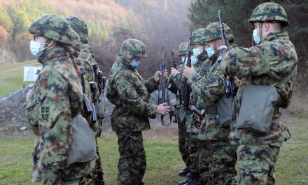 Tovább fejleszti a hadsereget a szerb kormány