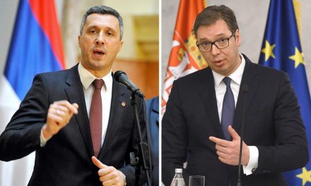 Vučić fellebbezett, sokallja a 200 ezer dinár büntetést