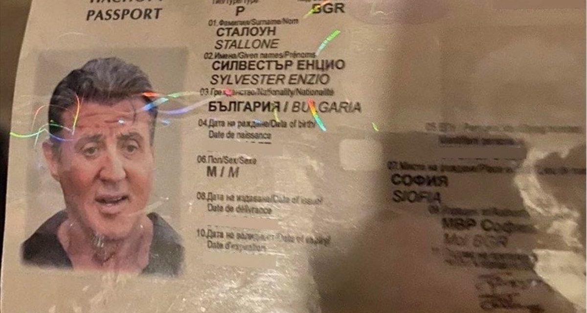 Stallone fotójával készített hamis útlevelet egy bolgár bűnbanda