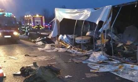 Szerbiai kamion okozott halálos balesetet Horvátországban