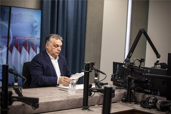 Orbán Viktor: Magyarország belátja, hogy Ukrajnát segíteni kell