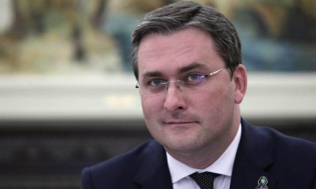 Selaković megjelent az ügyészségen, de ma sem hallgatták meg