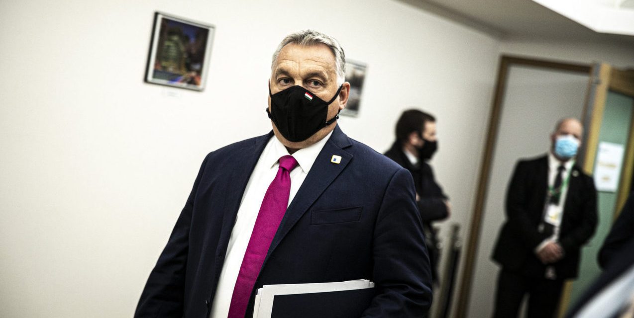 Orbán: Aki nem oltatja be magát, az potenciális beteg