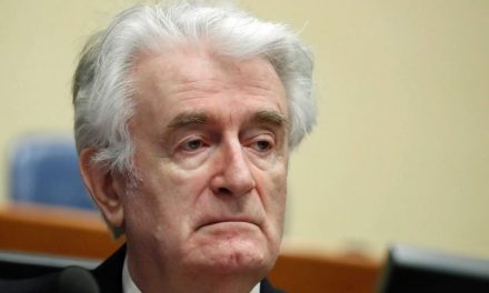 Radovan Karadžić Nagy-Britanniában tölti le életfogytiglani börtönbüntetését