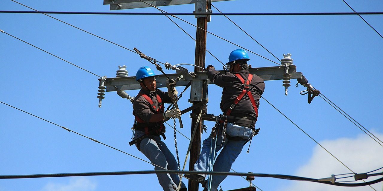 Minisztérium: Az áramellátás stabilizálódik, a hibákért az EPS vezetése felelős