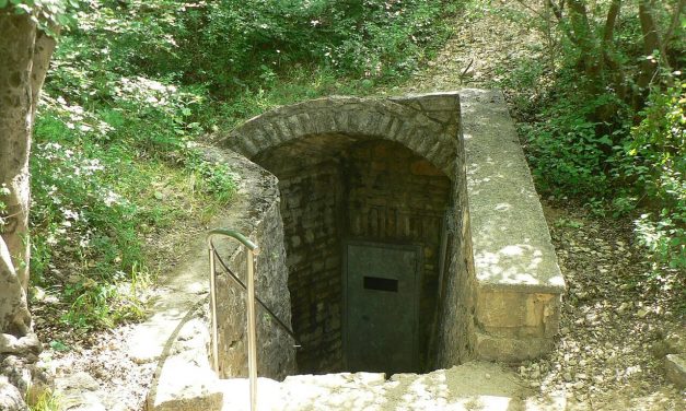 Negyven barlang várja a látogatókat Magyarország nemzeti parkjaiban