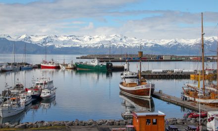 Minden járványügyi korlátozást feloldanak Izlandon
