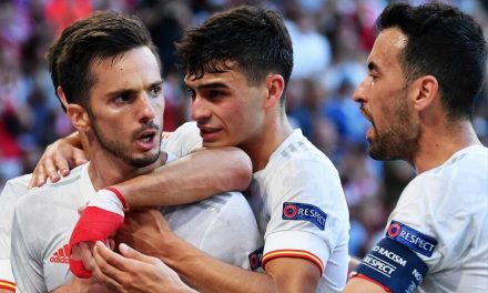 Spanyolország egy őrületes meccsen búcsúztatta a vb-ezüstérmes horvátokat