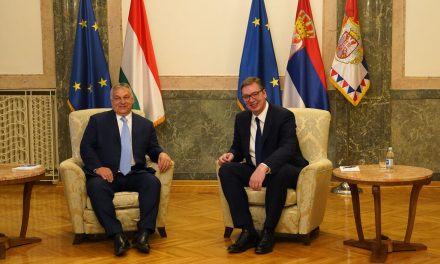 <span class="entry-title-primary">Orbán éhínségtől tart, Vučić a közeledő tél nehézségeitől</span> <span class="entry-subtitle">A magyar kormányfő Szerbiába látogatott</span>