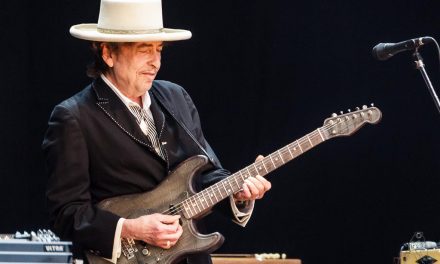 Ötvenhat évvel ezelőtt elkövetett szexuális zaklatással vádolják Bob Dylant