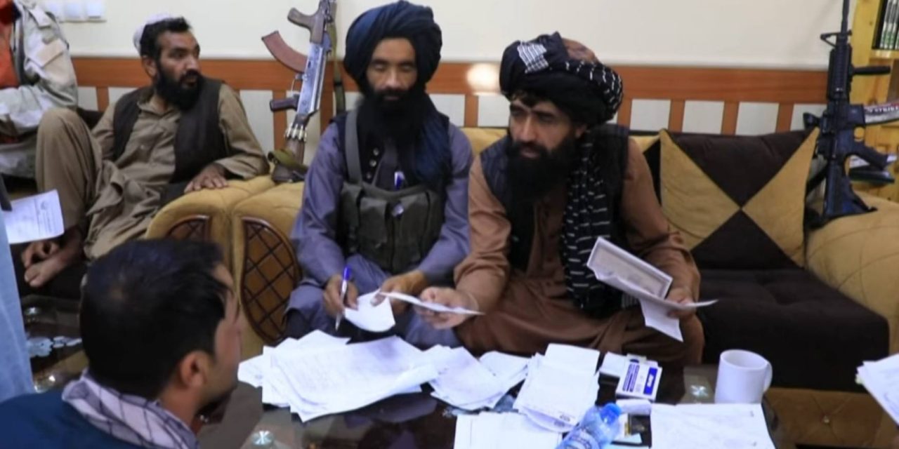 „A tálib fegyveresek keresik azokat az afgánokat, akik az amerikaiaknak, vagy a NATO-erőknek dolgoztak”