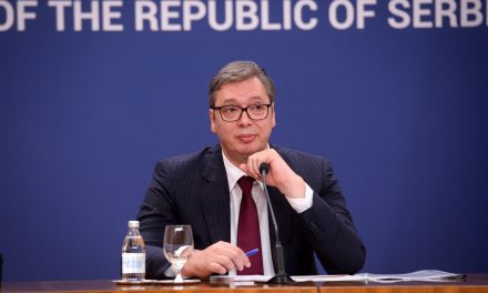 Vučić: Az albánok elleni gyűlölet nem vezet jóra!