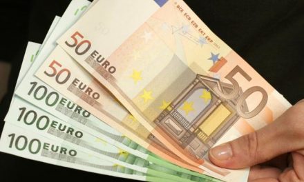 A polgárok fele havonta 425 eurónál kevesebbet keres