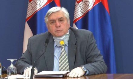 Tiodorović: Jövőre már nem számoljuk a fertőzötteket és a karantén sem lesz kötelező