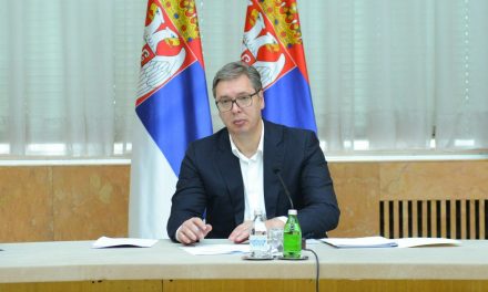 Vučić lemondta találkozóit, nincs jól
