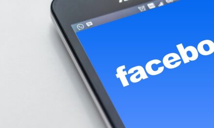 Ne csodálkozzon, ha ismeretlenek jelölik vissza Facebookon: egy hiba miatt rengeteg profilt bejelölt az algoritmus