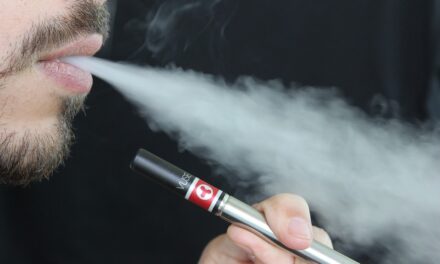 Az e-cigaretta is függőséget okoz