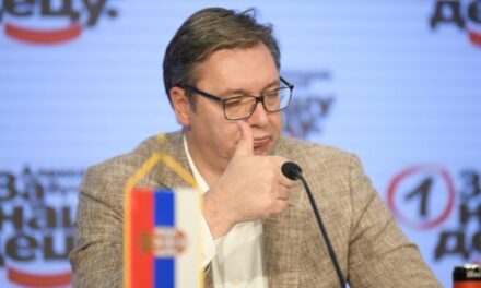 Vučić: A Haladó Párt a legerősebb és legjobb politikai szervezet Szerbiában