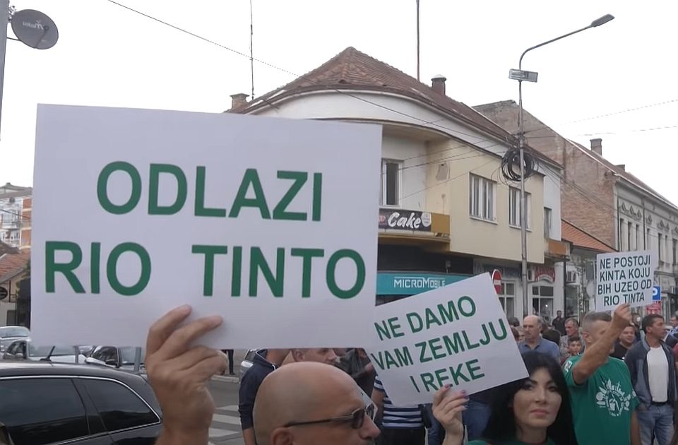 A Rio Tinto zöldebbre festheti a szerbiai politikai palettát