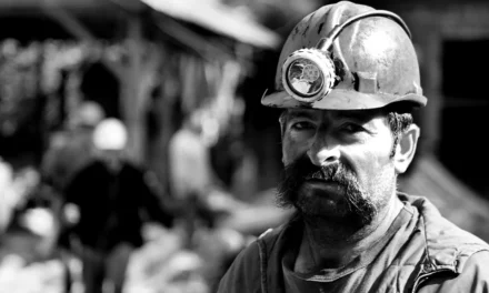 A bányászokat és a fémmunkásokat 12 ezer euróval kárpótolja Montenegró