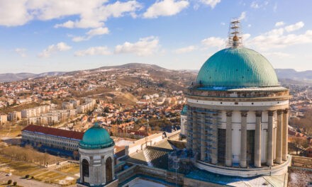 Csodájára járnak az esztergomi bazilika magyar mérnöki bravúrjának