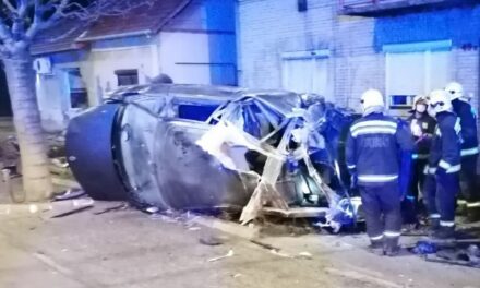 A rendőrök elől menekült a szerb rendszámtáblás autó sofőrje, heten meghaltak Mórahalmon