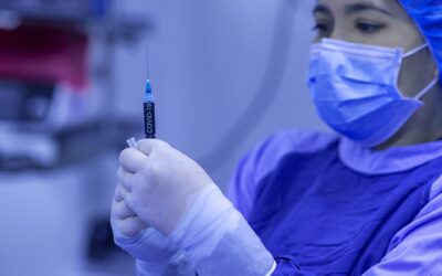 Bőrrákos betegek százain tesztelik az mRNS-vakcinát