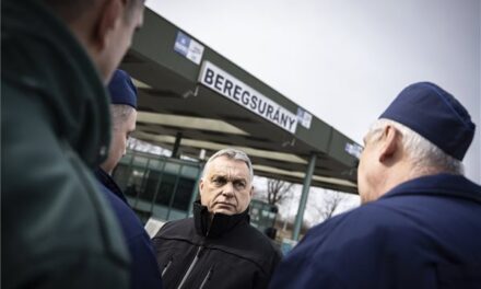 Orbán Viktor: Magyarország támogatni fog minden, Oroszországgal szembeni uniós szankciót