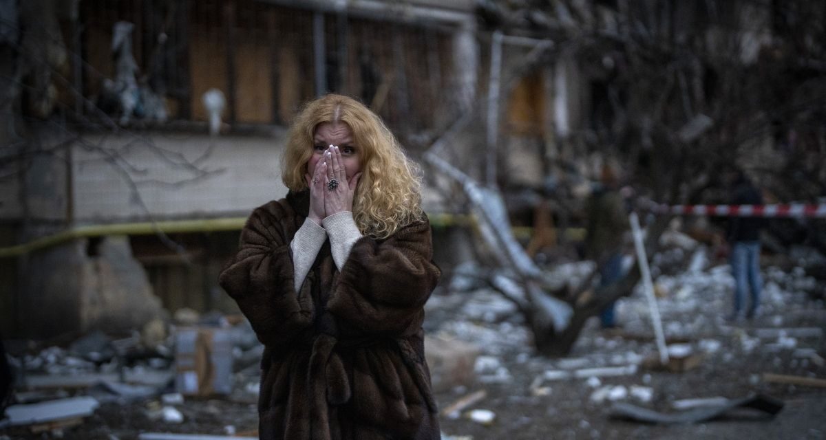 Háborús bűncselekmény lehetett a csernihivi civilek bombázása