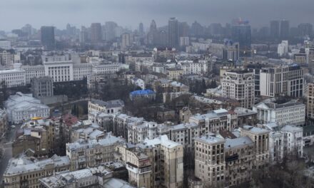 Rakéták csapódtak be Kijev belvárosában