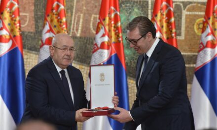 Kétmillió dinárt költ selyem szalagra a Szerbiai Nemzeti Bank