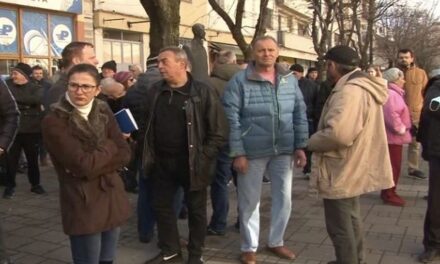Vulin leváltását követelik a šabaciak a városban elharapózott erőszak miatt