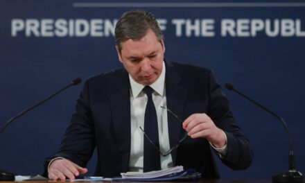Vučić: Nagy bajban leszünk, ha nem vezetünk be szankciókat Oroszország ellen