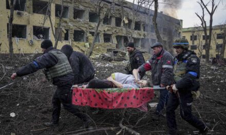 Több mint 2100 mariupoli lakos vesztette életét az orosz agresszió kezdete óta