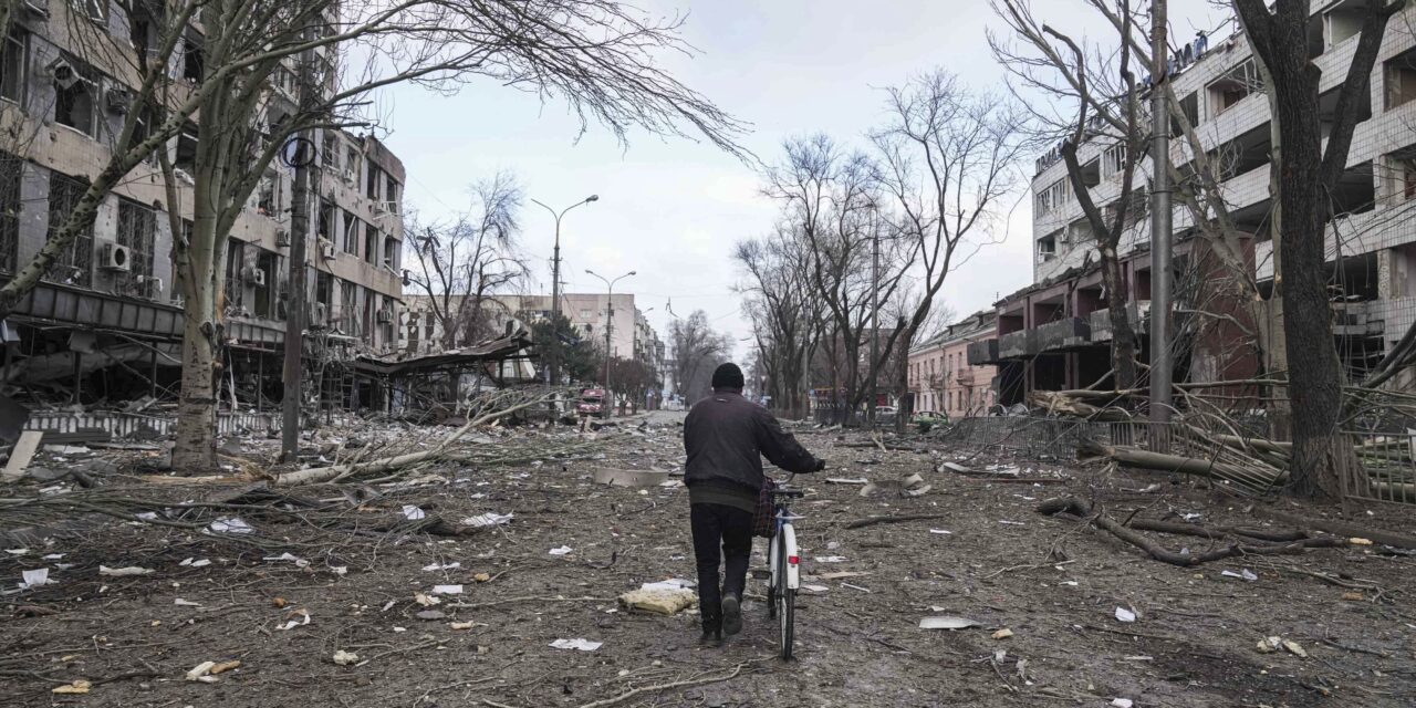Mariupol szinte teljesen megsemmisült