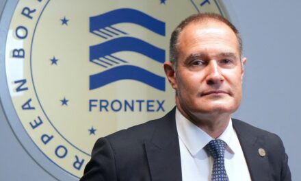 Lemondott a Frontex vezetője