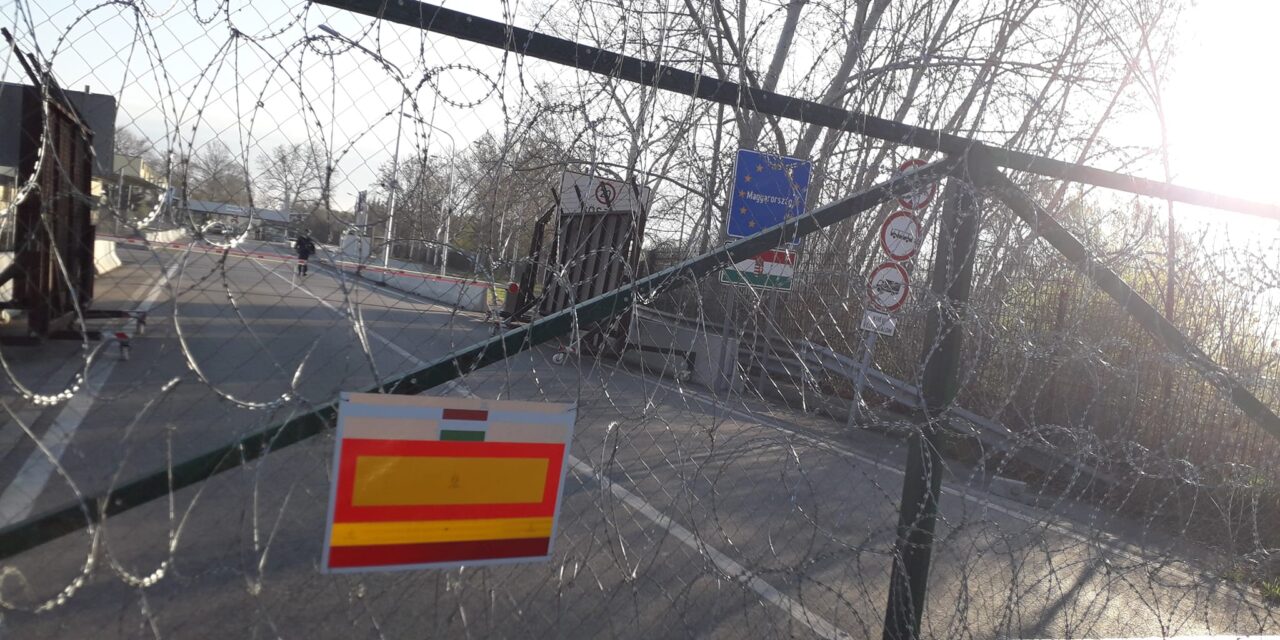 Negyvenperces késéssel nyitott a Horgos-Röszke közúti határátkelő
