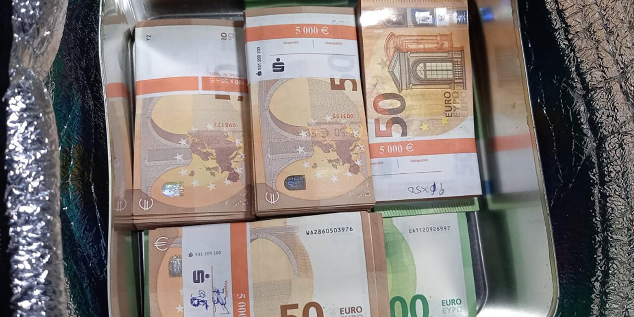Hűtőtáskában csempészett hetvenezer eurót