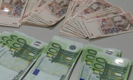 Az euró átváltásával húzzák le a vásárlókat a horvátországi boltláncok