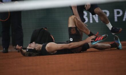 Nadal döntős, Zverev bokasérülés miatt feladta a mérkőzést