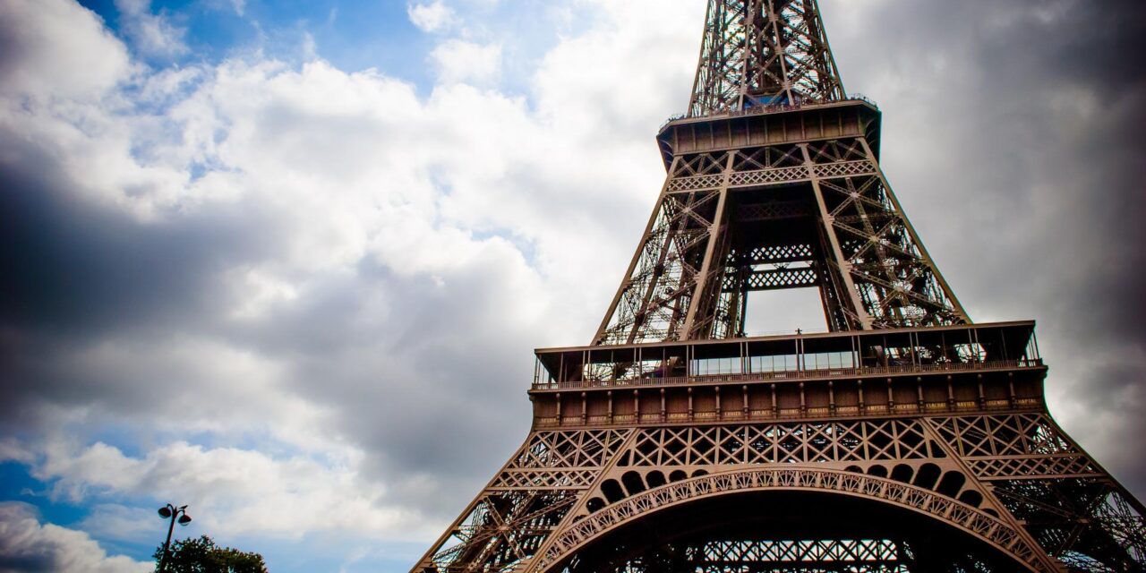 Hétfő óta sztrájkolnak az Eiffel-torony dolgozói