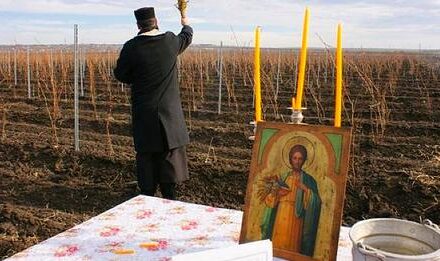 Romániában akkora a szárazság, hogy már az egyház is közbeszólt