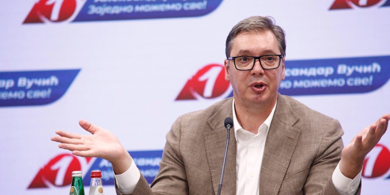 Vučić: Hamarosan indul a fűtés, de szerintem a 25 fokos melegben is lesz, aki rövid ujjúban tiltakozik