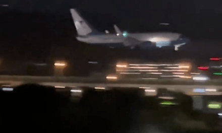 Tajvanon leszállt Nancy Pelosi repülőgépe, Kínából vadászgépek indultak a sziget felé