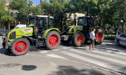 Utcára vonulnak a földművesek, kedden több városban lesz tiltakozás
