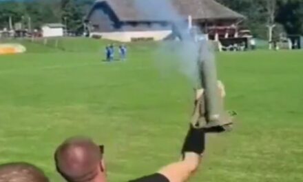 Rakétavetővel lőtt a focipályára egy horvát szurkoló