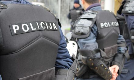 „Vučić rendőrállamot hozna létre”