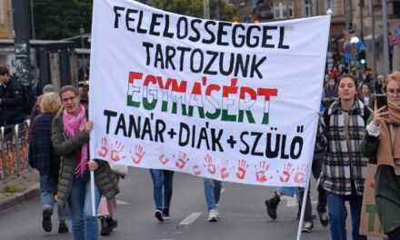 Egyhetes országos pedagógussztrájk kezdődött Magyarországon